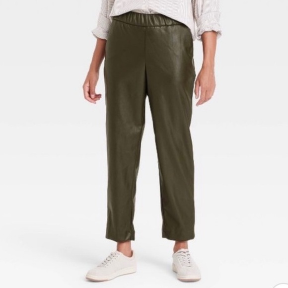 A New Day Target Faux Leather Pants Olive Green XS Pockets Elastic Waist Pull On - Picture 1 of 13